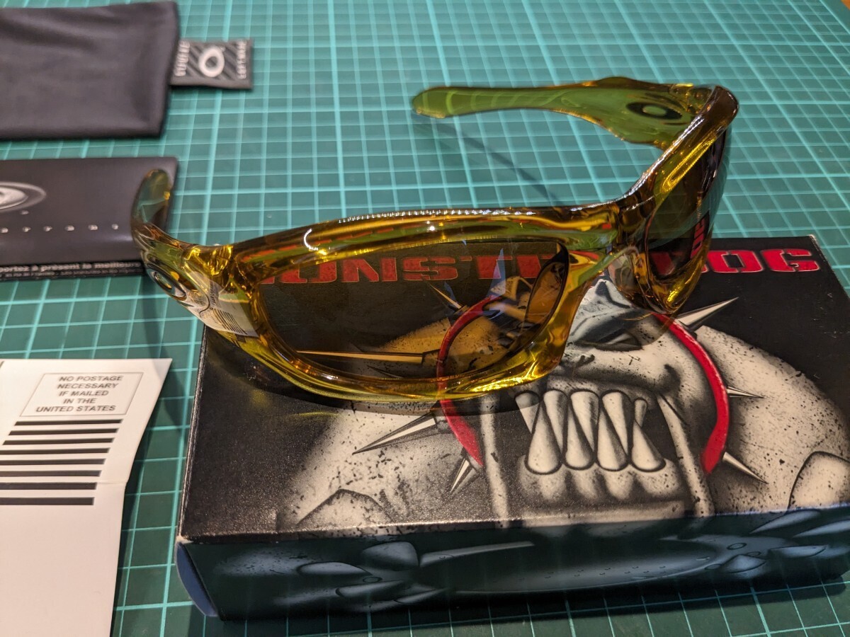 OAKLEY オークリー MONSTER DOG モンスタードッグ10W40 ブロンズ Made in USAの画像1