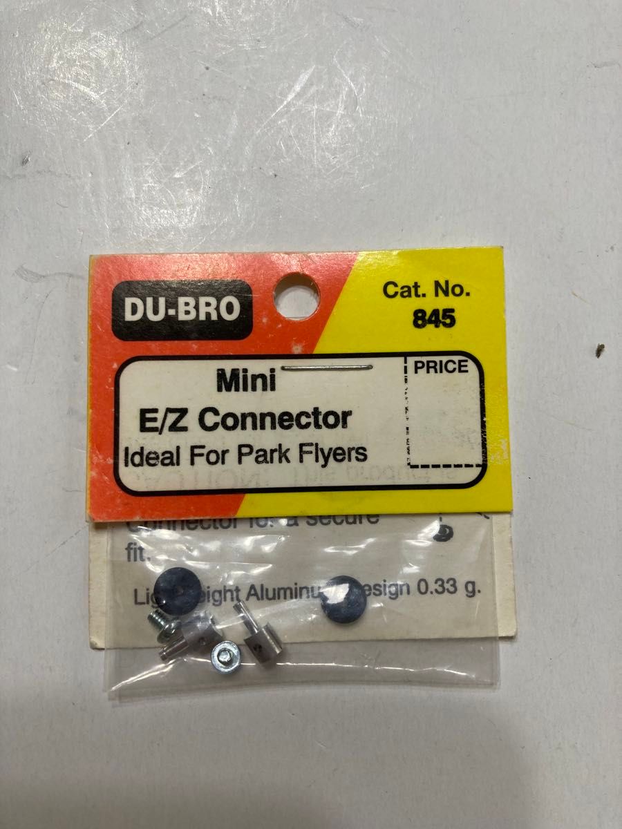 DU-BRO カタログナンバー　８４５　Mini E/Z Connector Ideal For Park Flyers 