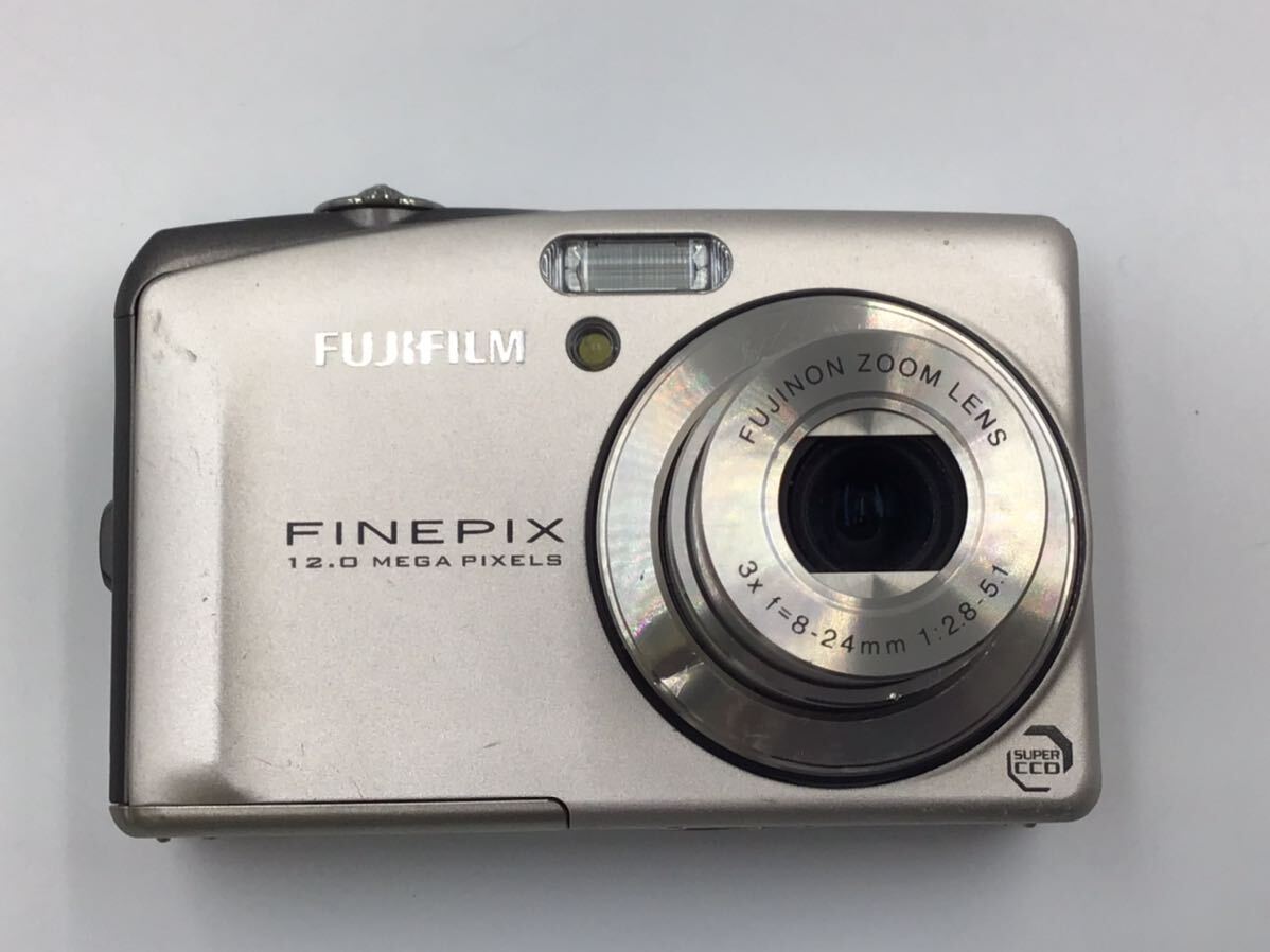 38847 【動作品】 FUJIFILM 富士フイルム FinePix F60fd コンパクトデジタルカメラ 純正バッテリー付属 _画像2