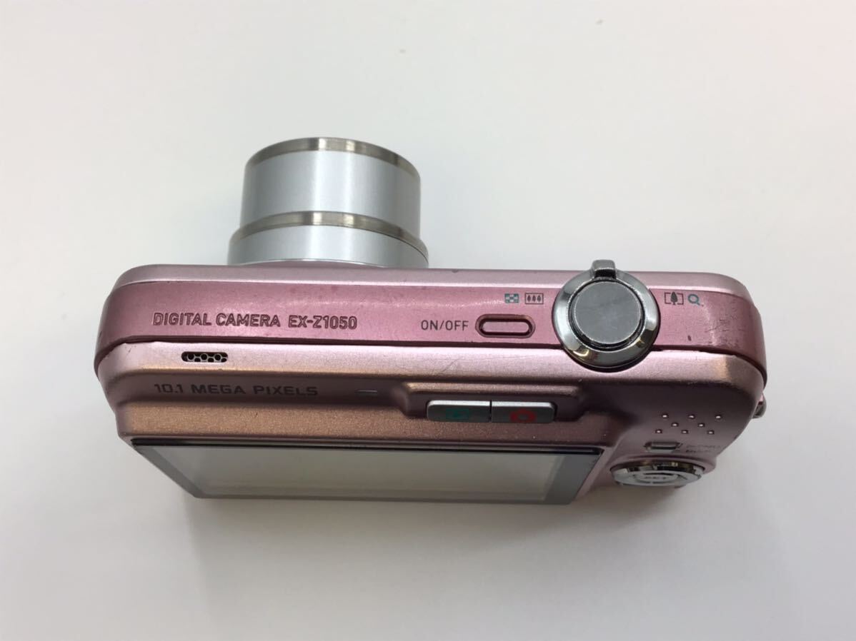 39642 【動作品】 CASIO カシオ EXILIM EX-Z1050 コンパクトデジタルカメラ 純正バッテリー付属の画像5