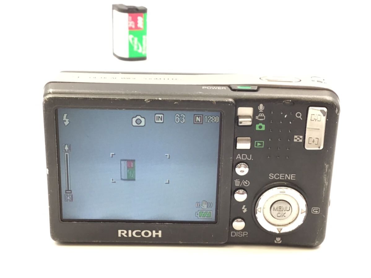 09641 [ operation goods ] RICOH Ricoh Caplio R4 compact digital camera battery attached 