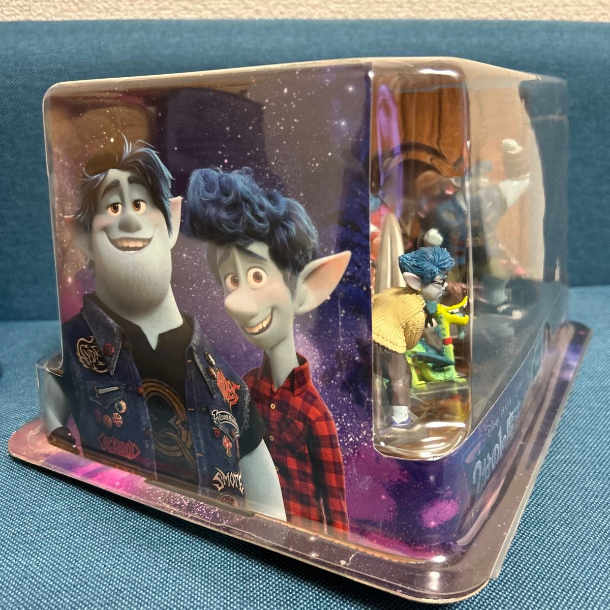 ディズニーpixar 2分の1の魔法 フィギュアセット ストア限定品