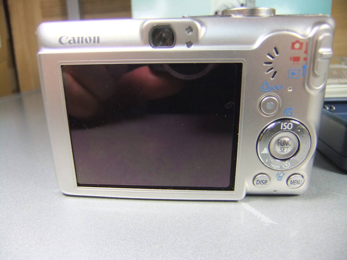 Canon IXY DIGITAL 70 CCD搭載 600万画素 美品 ゆうパケットプラス 送料込みの画像3