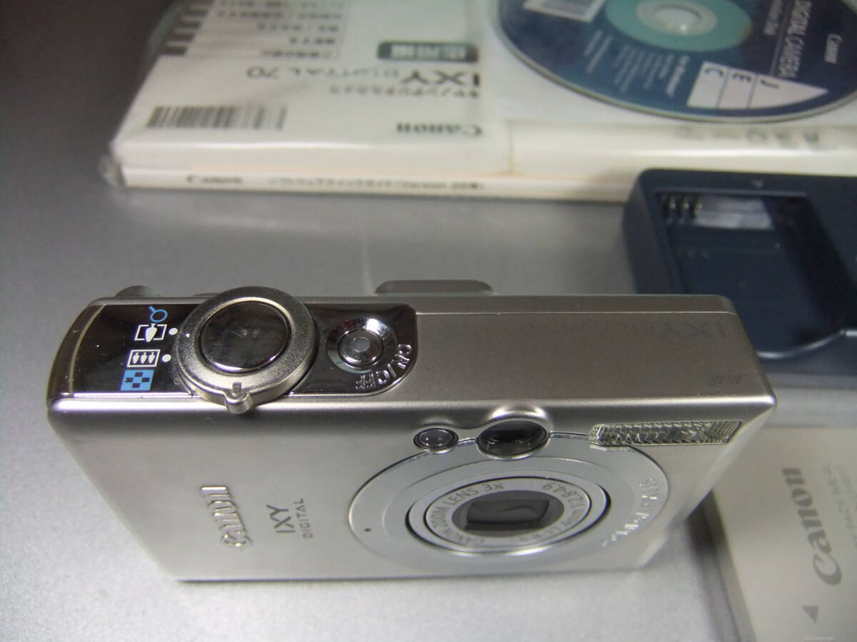 Canon IXY DIGITAL 70 CCD搭載 600万画素 美品 ゆうパケットプラス 送料込みの画像4