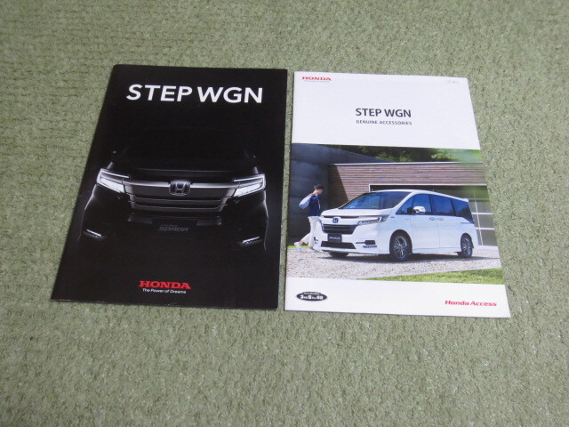 RP1.2.3.4.5 серия Honda Step WGN основной каталог 2017 год 10 месяц выпуск HONDA STEPWGN Brochure October 2017 year оригинальный аксессуары каталог есть 