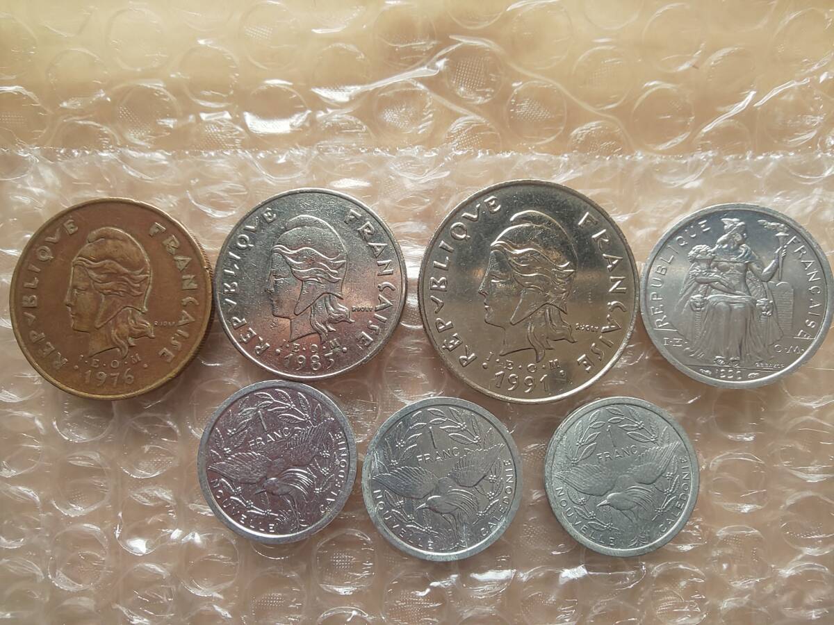 ニューカレドニア 硬貨 コイン★合計7枚の画像1