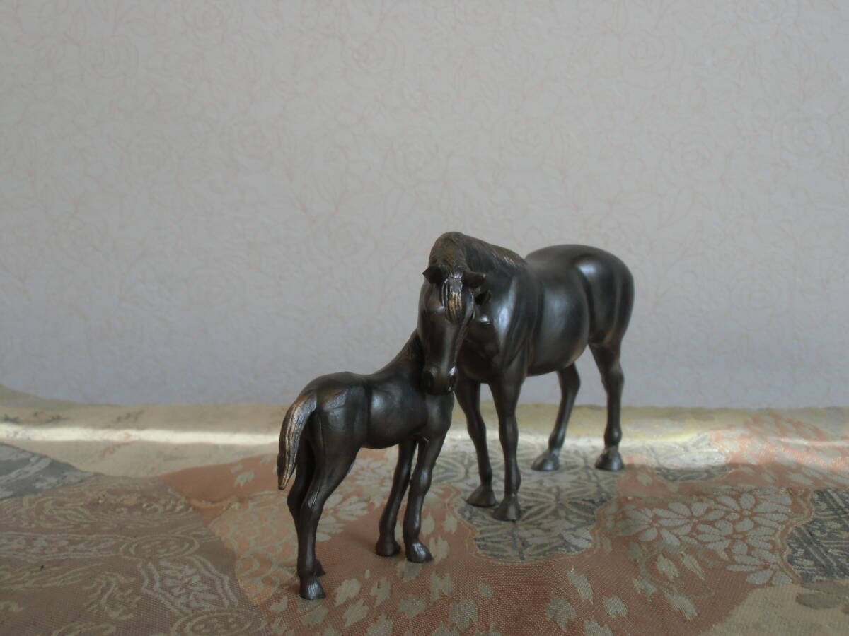 馬の親子　金属工芸　幅約17.5cm 置物　_画像2