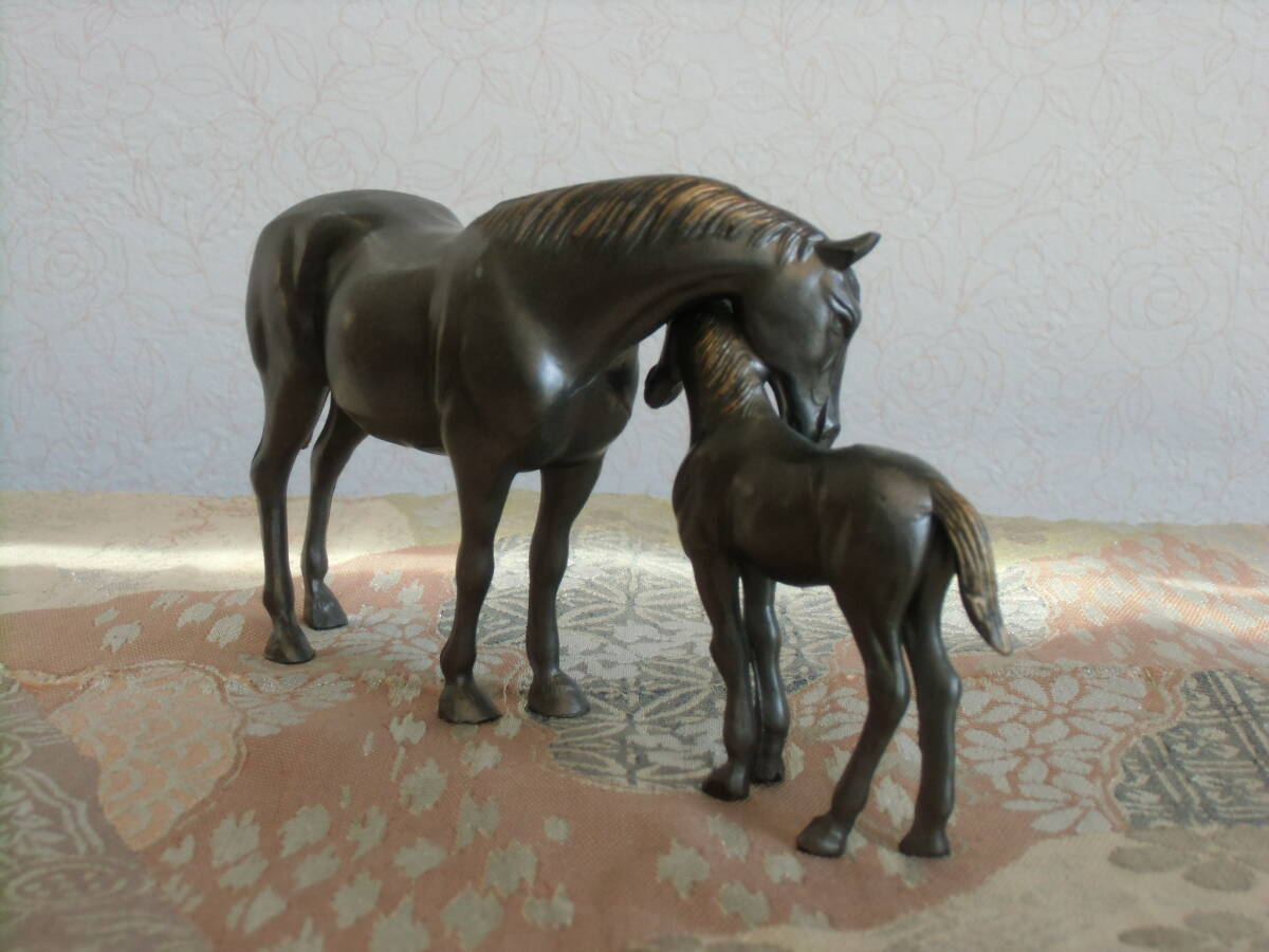 馬の親子　金属工芸　幅約17.5cm 置物　_画像3