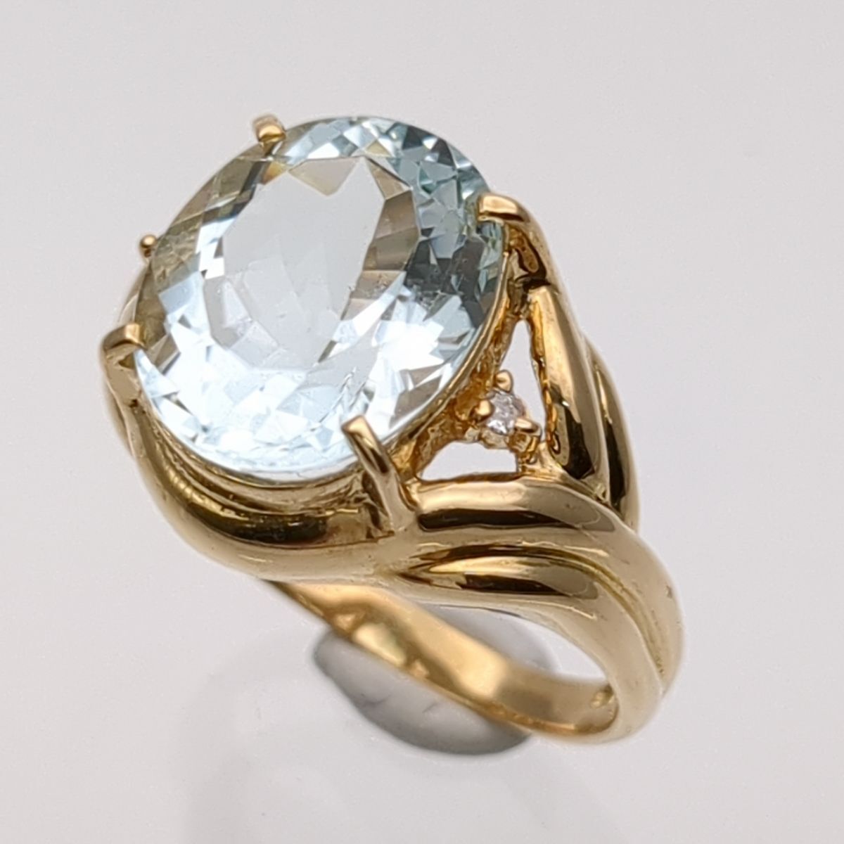 セール 一番安い ソーティング 天然アクアマリン 4.32ct リング 15号 K18 5.1g 指輪 磨き済 中古 ◆3111/藤枝インター店 アクアマリン