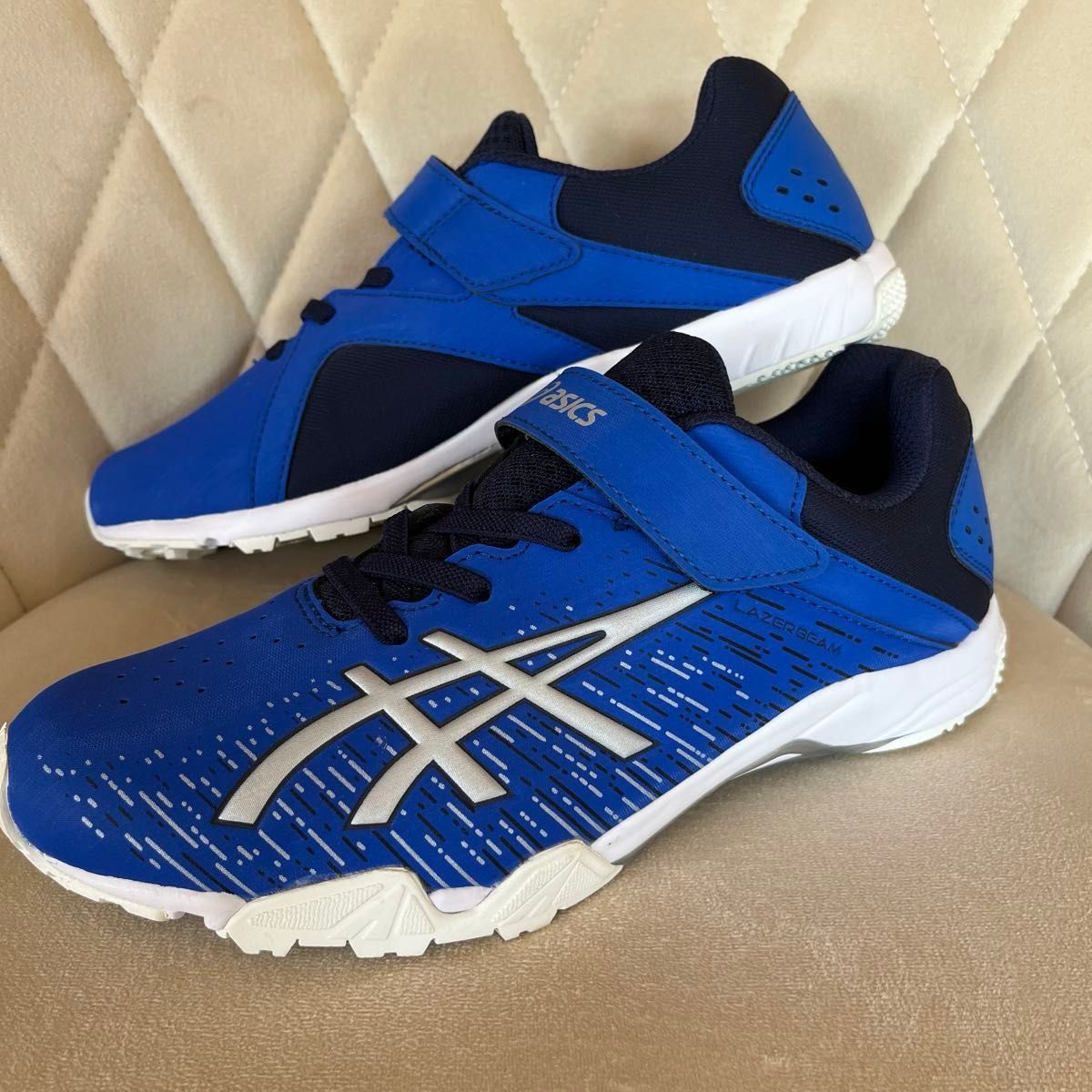 未使用品！asics アシックス　レーザービーム　24cm