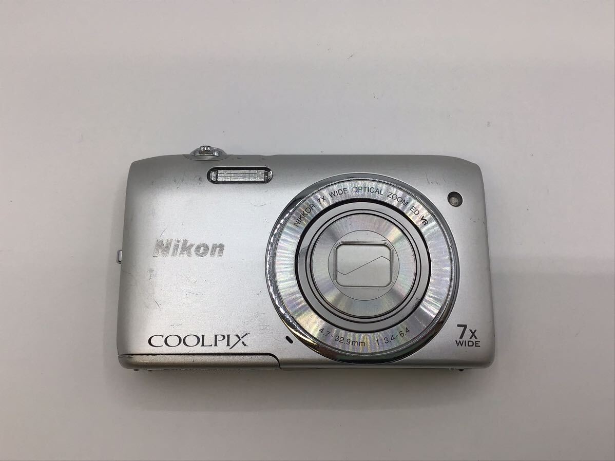 07965 【動作品】 Nikon ニコン COOLPIX S3500 コンパクトデジタルカメラ 純正バッテリー付属_画像1