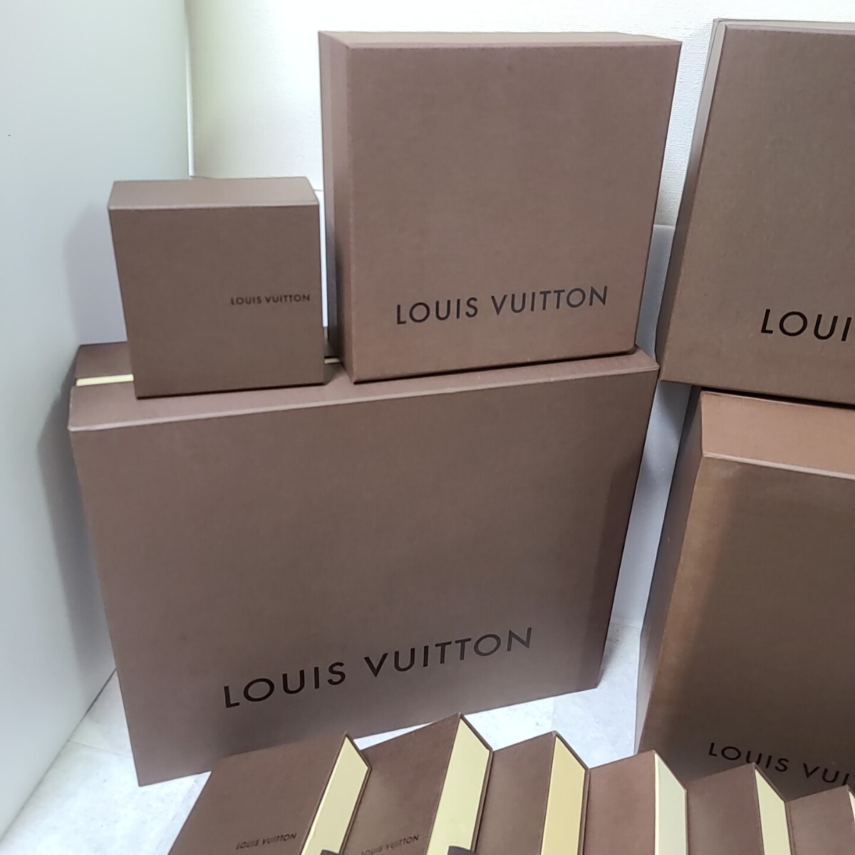 ルイヴィトン LOUIS VUITTON 空箱 ブランド 空き箱 保存箱 BOX リボン 大量 まとめ売り 30個＋リボン_画像4