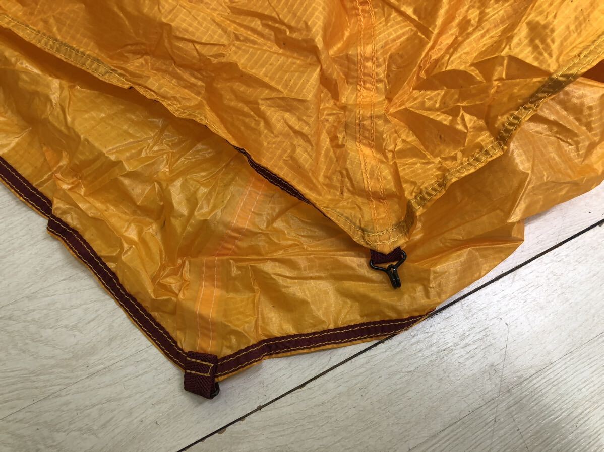 H■① mont-bell モンベル Stellaridge Tent 3 ステラリッジテント 3型 レインフライ イエロー 黄色 ロープ/ペグ付き キャンプ アウトドアの画像4