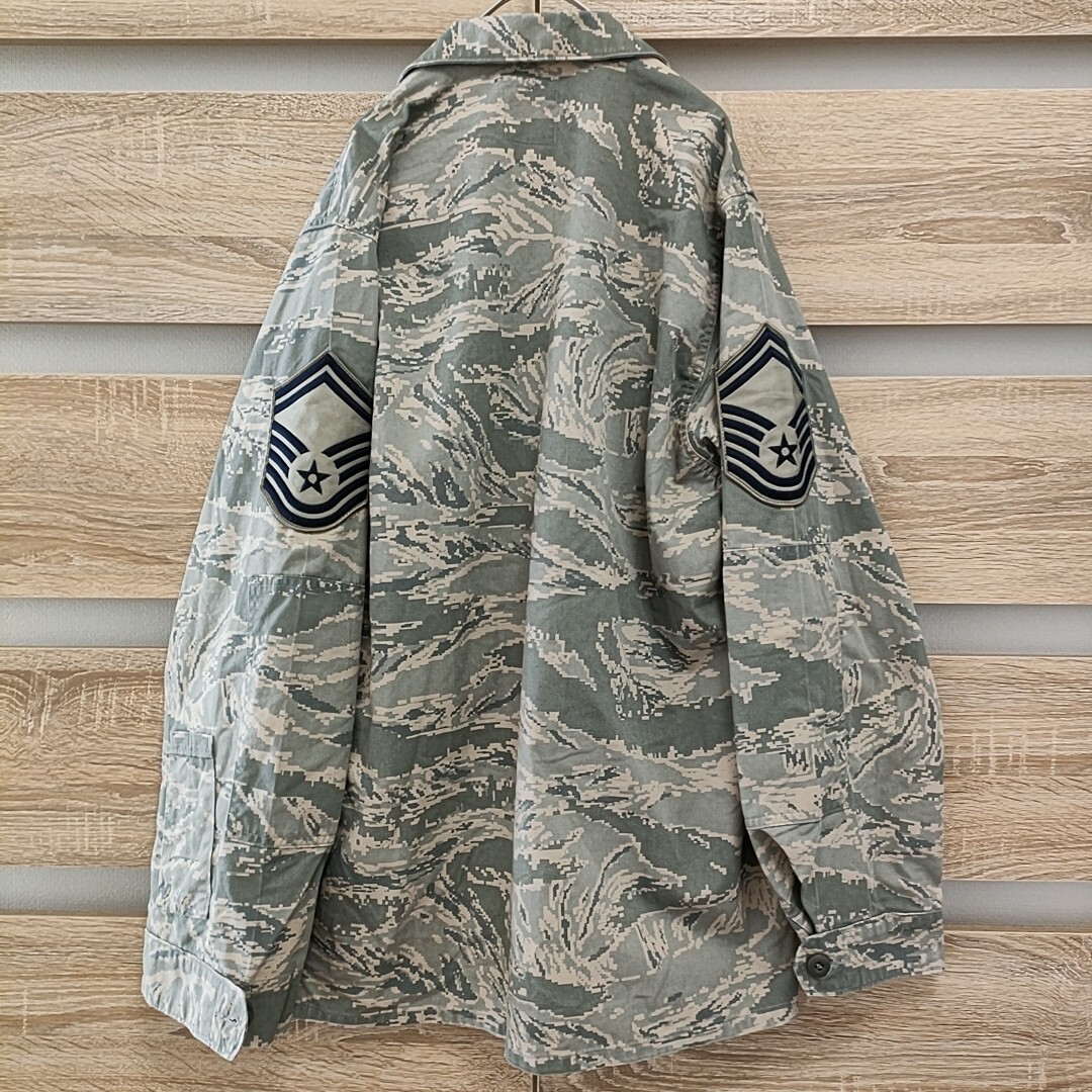US FORCE ミリタリージャケット 44L 美品 マクラーレン（Ap38）8415-01-536-4591 デジタルカモUSA米軍 長袖シャツ ②の画像4