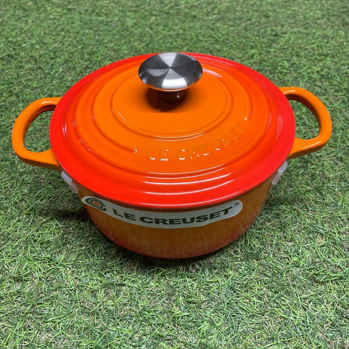 GX502 LE CREUSET ル・クルーゼ 両手鍋21060-18cm ココット・ロンド ホーロー鍋 料理 調理器具 オレンジ 箱汚れ有り 未使用 保管品 鍋_画像2