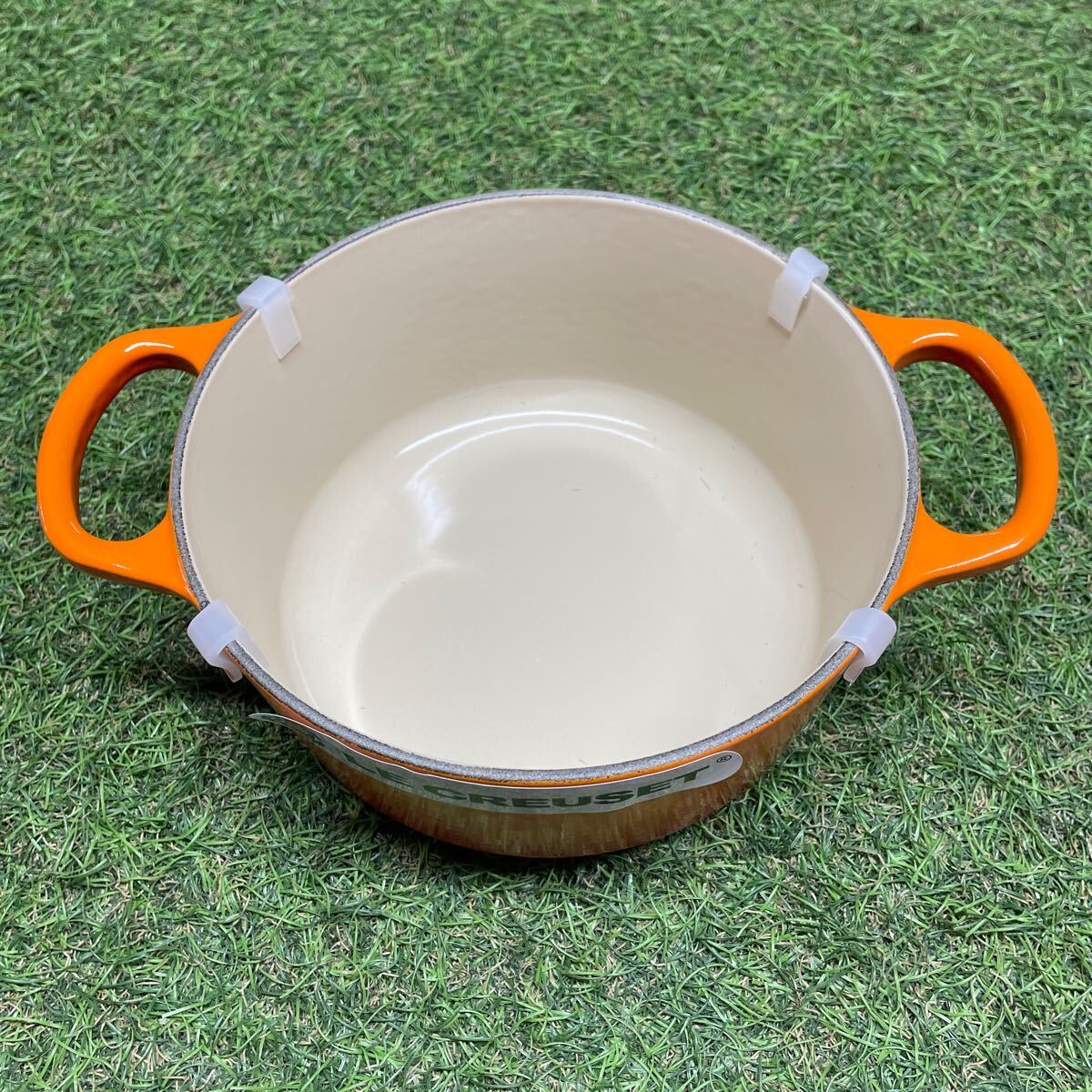 GX502 LE CREUSET ル・クルーゼ 両手鍋21060-18cm ココット・ロンド ホーロー鍋 料理 調理器具 オレンジ 箱汚れ有り 未使用 保管品 鍋の画像3