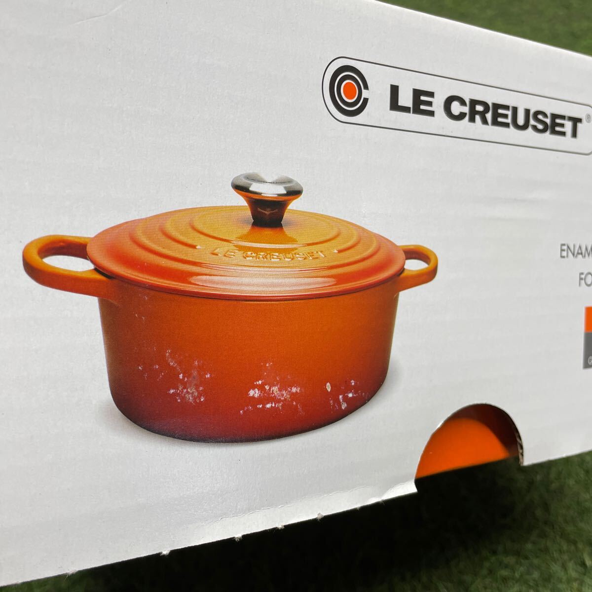 GX513 LE CREUSET ル・クルーゼ 両手鍋2117724-24cm ココット ロンド ホーロー鍋 料理 調理器具 ブラック 箱汚れ有り 未使用 保管品 鍋_画像9