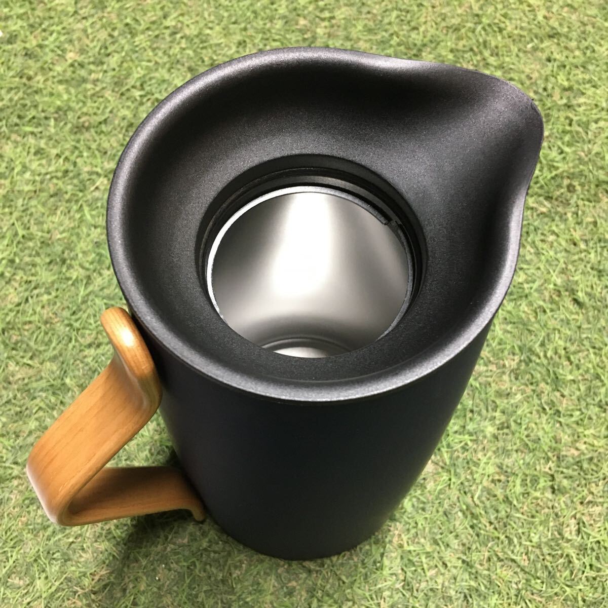 GX1166 Stelton ステルトン Emma バキュームジャグコーヒー X-200-7 1.2L ダースブルー インテリア キッチン用品 未使用 保管品 ポットの画像3