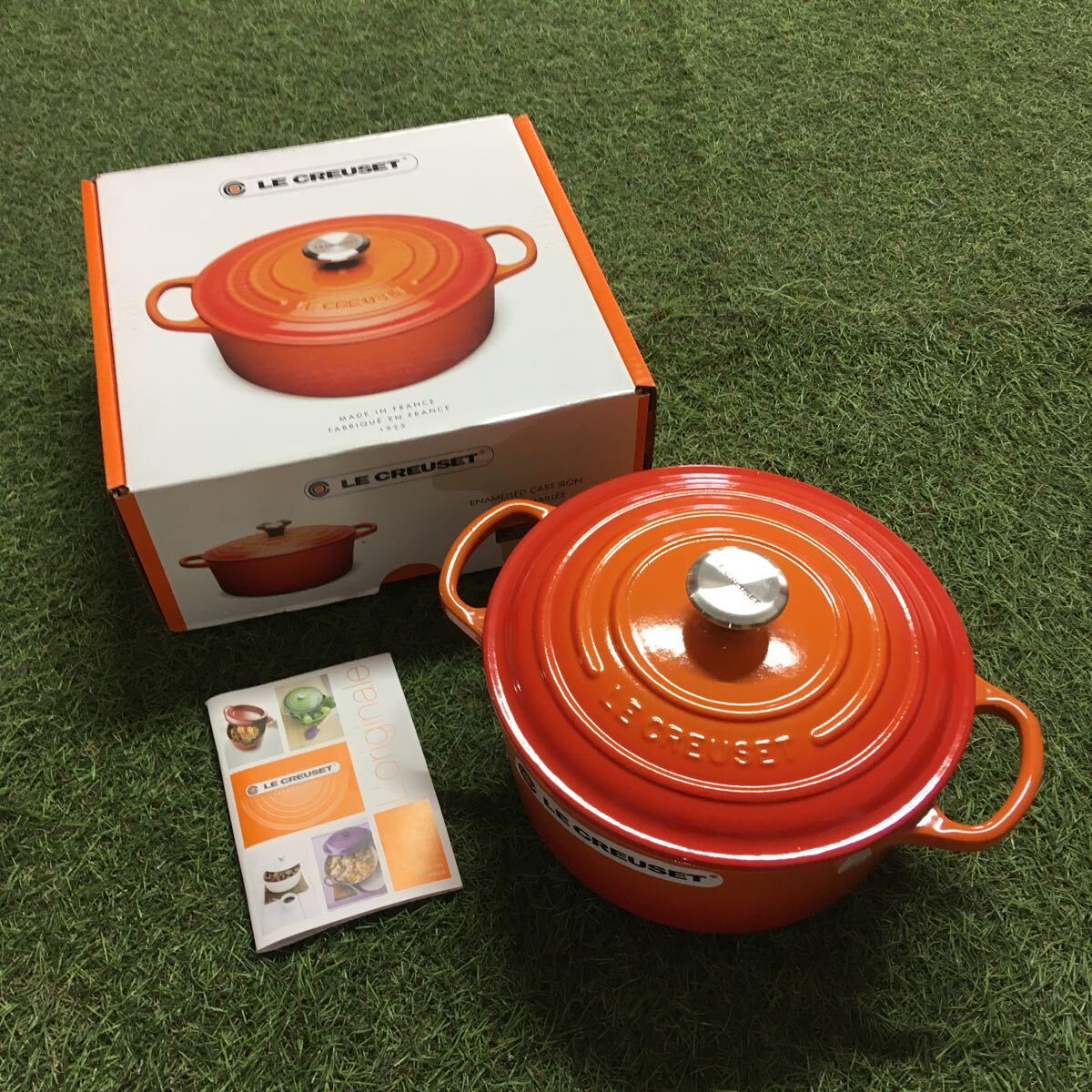 GX1526 LE CREUSET ル・クルーゼ 両手鍋2117722-22cm ココット ロンド ホーロー鍋 料理 調理器具 オレンジ 箱汚れ 箱破れ 未使用 保管品 鍋の画像1