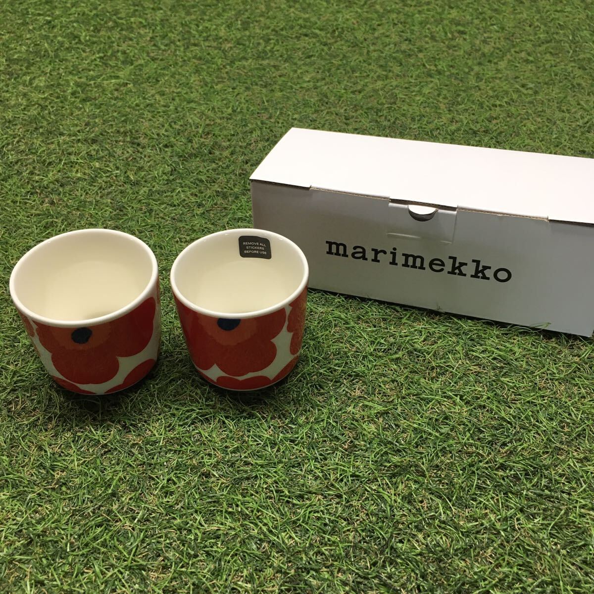 GX4230 MARIMEKKO マリメッコ UNIKKO ウニッコ 067849-001 ラテマグカップ 2個セット食器 ホワイト.レッド 未使用 保管品 コップ_画像1