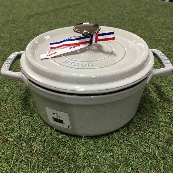 GX2055 staub ストウブ COCOTTE RONDE 11018107 18CM-1.7L ホワイトトリュフ 鋳物 ホーロー 調理器具 箱傷汚れ有り 未使用 保管品 鍋の画像2