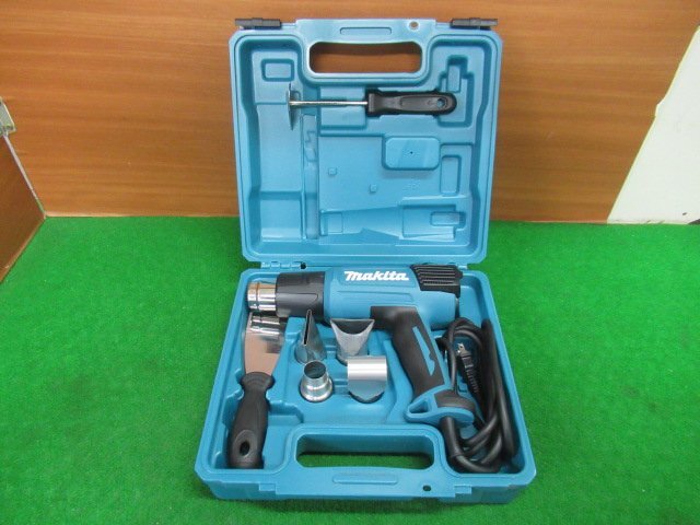 ♪ makita マキタ HG6031V ヒートガン 100V 1200W アタッチメント付き 動作確認済み 中古品 展示品 成田店 r3101の画像1