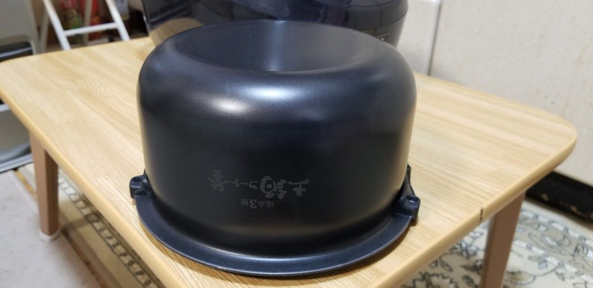 ☆2022年製☆タイガー 圧力IH炊飯器 遠赤土鍋コート釜 JPK-10SC 5.5合炊き ブラック色