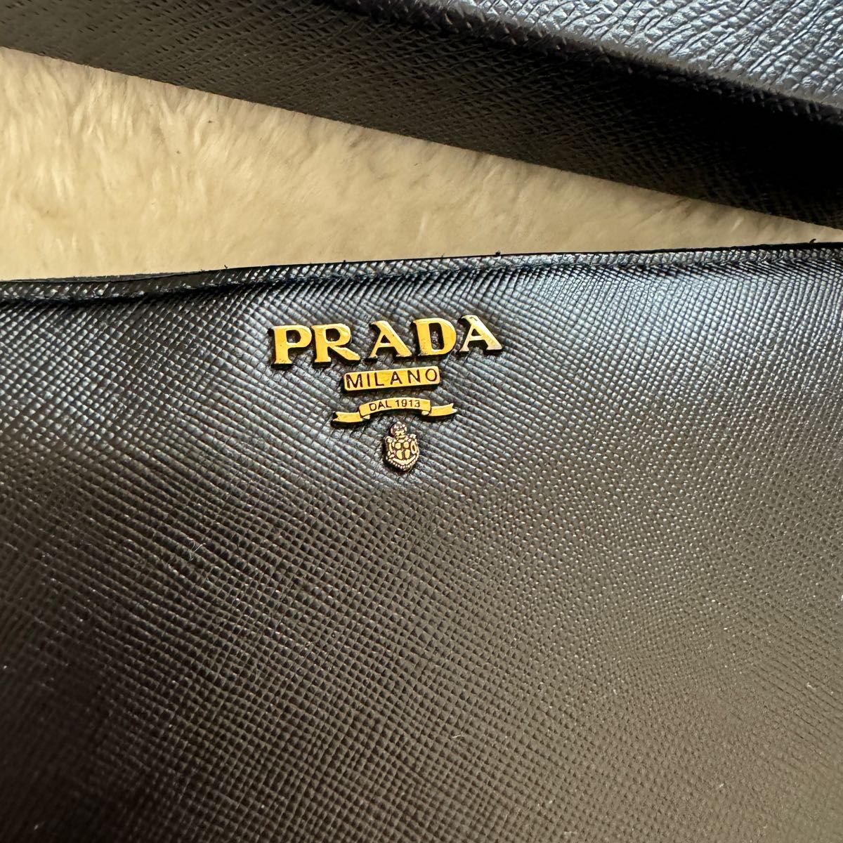 【極上美品】138 PRADA プラダ ラウンドファスナー 長財布