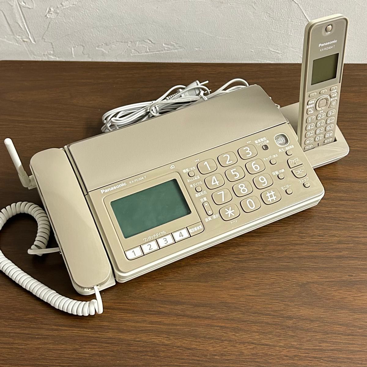 Panasonic パナソニック おたっくす FAX 本体電話機 子機 1台 KX-PD304DL-T モカ