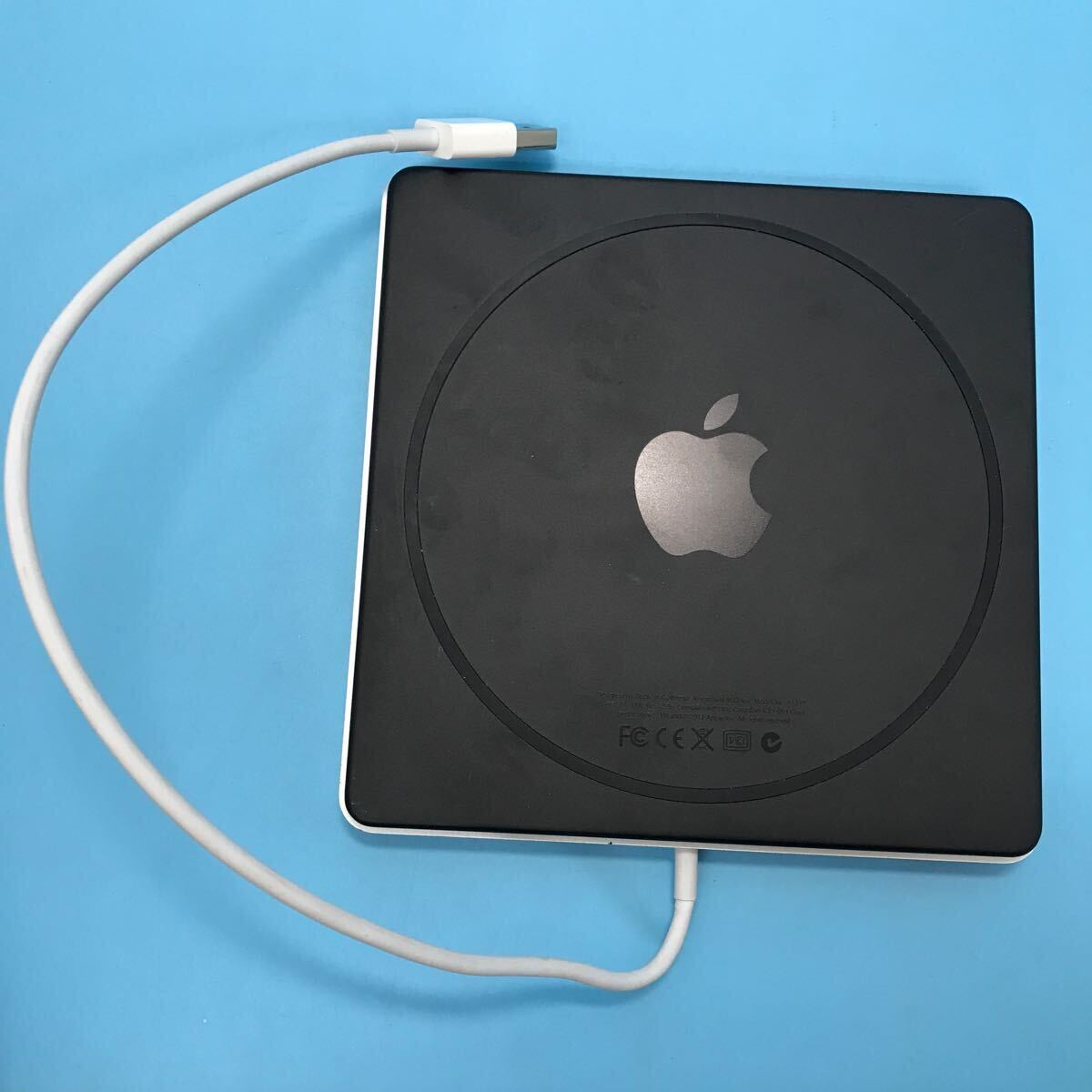 サ) [動作確認済み] Apple アップル USB Super Drive ドライブプレイヤー mac book A1379 管理M
