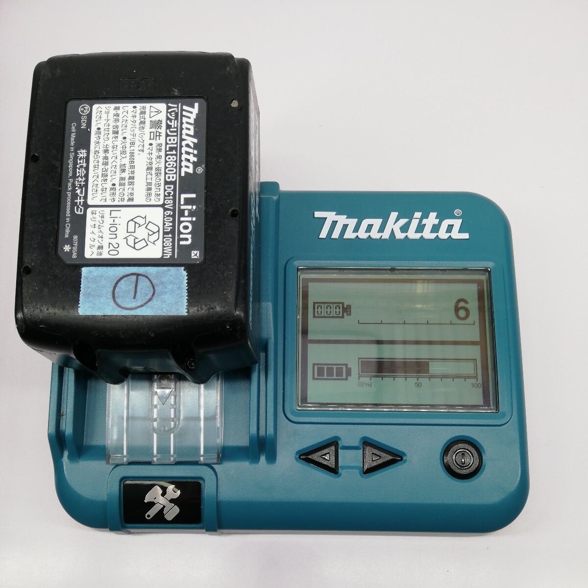 サ) makita マキタ 充電式インパクトドライバ TD172DRGX 電動工具 18V TD172 中古 純正バッテリ2個 管理K ブラック 黒の画像4