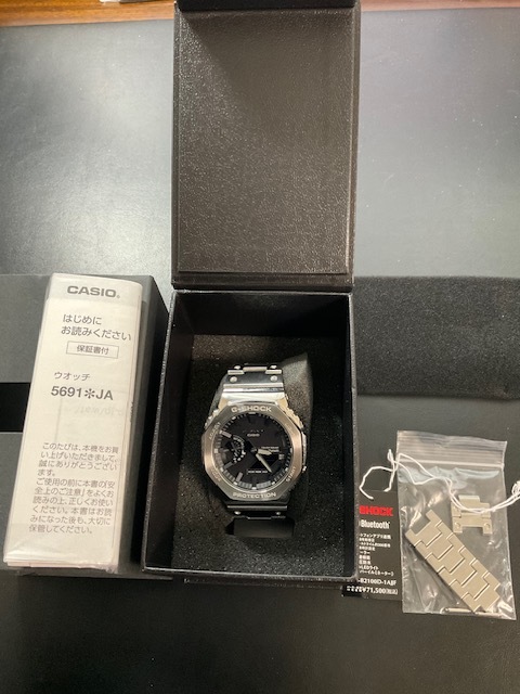 送料無料 国内正規品 美品 カシオ CASIO G-SHOCK Bluetooth 搭載 フルメタル ソーラー GM-B2100D-1AJFの画像2