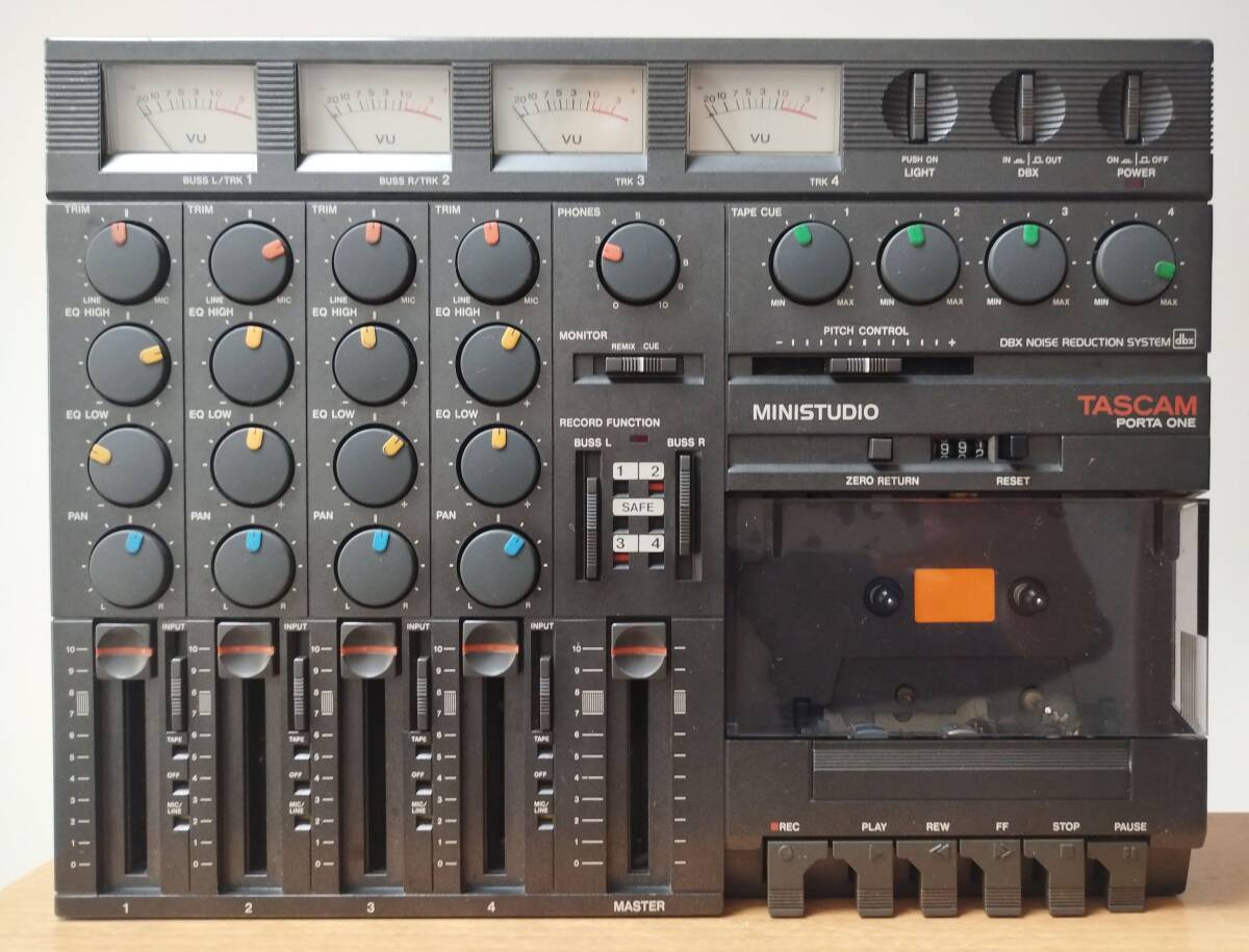 動作確認済 TASCAM カセット・マルチトラックレコーダー PORTA ONE MINI STUDIO 純正ACアダプター / 取扱説明書つきの画像3