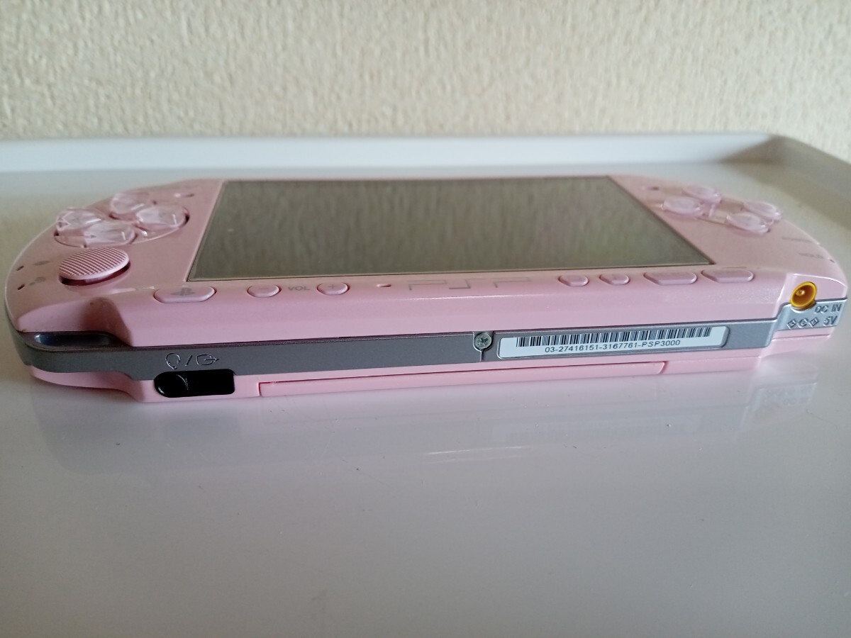 外箱なし PSP-3000 ブロッサムピンク ソフト2本 クリアケース 液晶保護フィルムの画像4