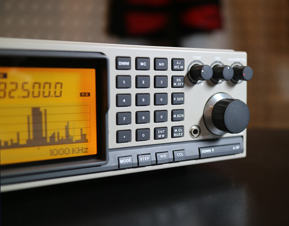 【美品】STANDARD「スタンダード」V&UHFワイドバンドコミュニケーションレシーバー AX700Bの画像9