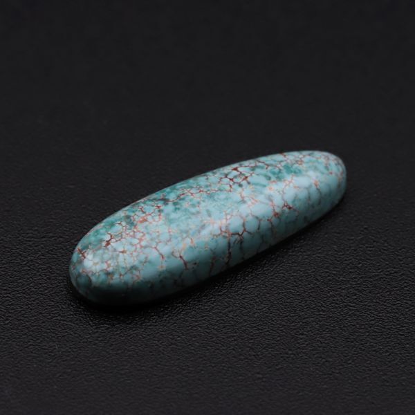 Natural High Grade Red Web Number Eight #8 Turquoise Cab 3.85 ctの画像3