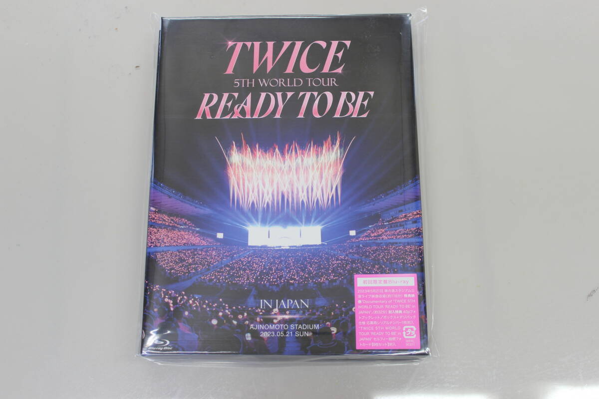 ☆ 極美品 TWICE 5TH WORLD TOUR 'READY TO BE' in JAPAN（初回限定盤Blu-ray）【Blu-ray】送料無料 ☆ の画像1