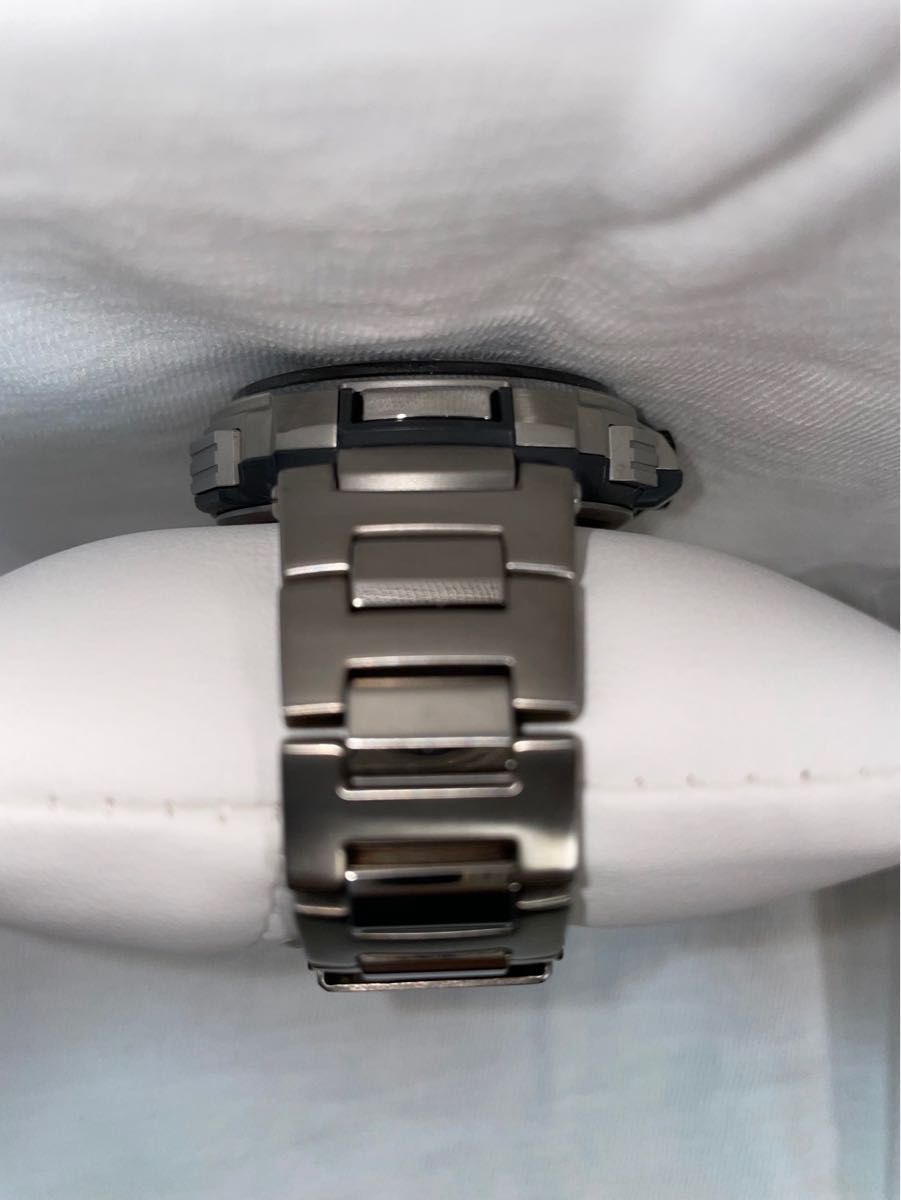 中古美品　CASIO  腕時計 PROTREK プロトレック　MANASLU タフソーラー　電波時計　PRX-7000T-7JF
