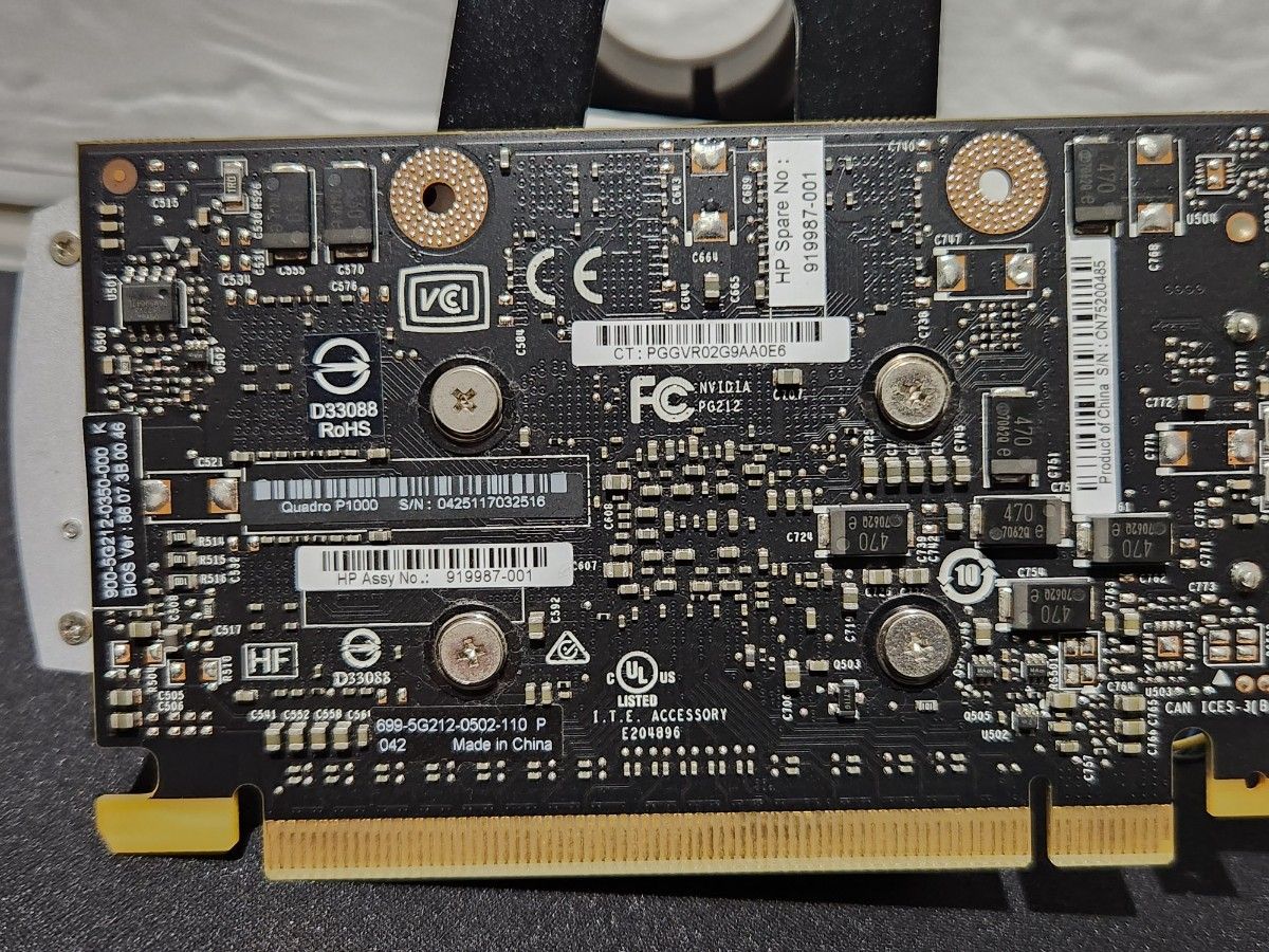 【美品】グラフィックボード NVIDIA Quadro P1000 本体のみ PCI Express フルサイズ