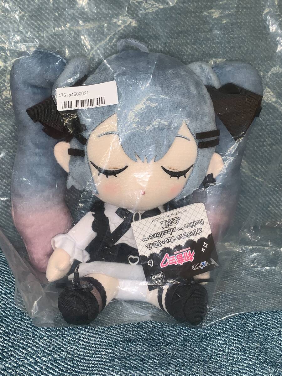 ★★初音ミク　オリジナルぬいぐるみ　fashion 〜subculture〜 ★★新品　未開封　喫煙者ペット無　アミューズメント専用景品　オンクレ_画像3