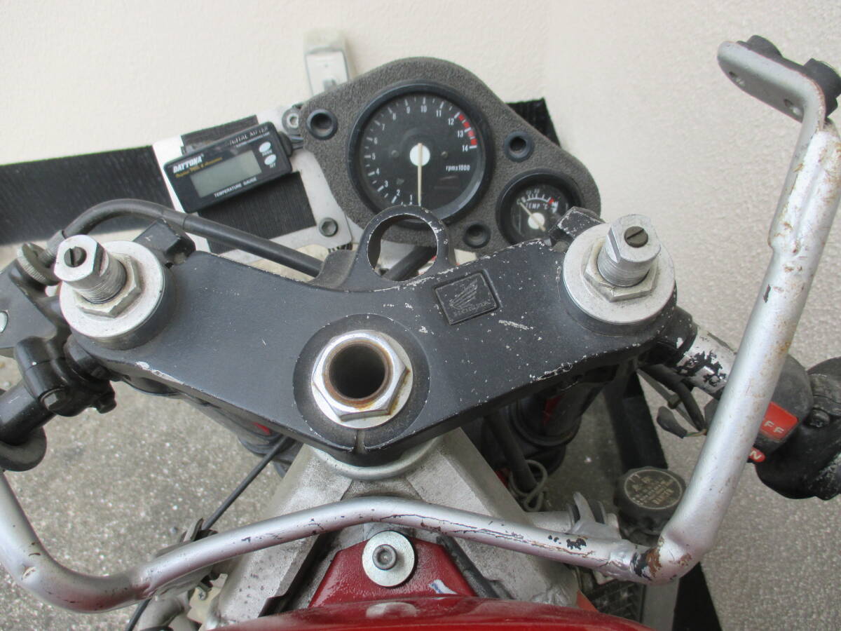 HONDA NSR 250 MC21SEレース部品取り／長期保管品／書類無し・鍵無し／ジャンク品 委託出品の画像5