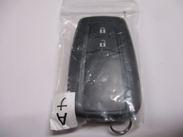 未使用保管品　トヨタ 純正 プリウス PRIUS スマートキー ZVW50 ZVW51 ZVW55 50系　基盤 231451-3450 キーレス リモコン 送料無料　②_画像1