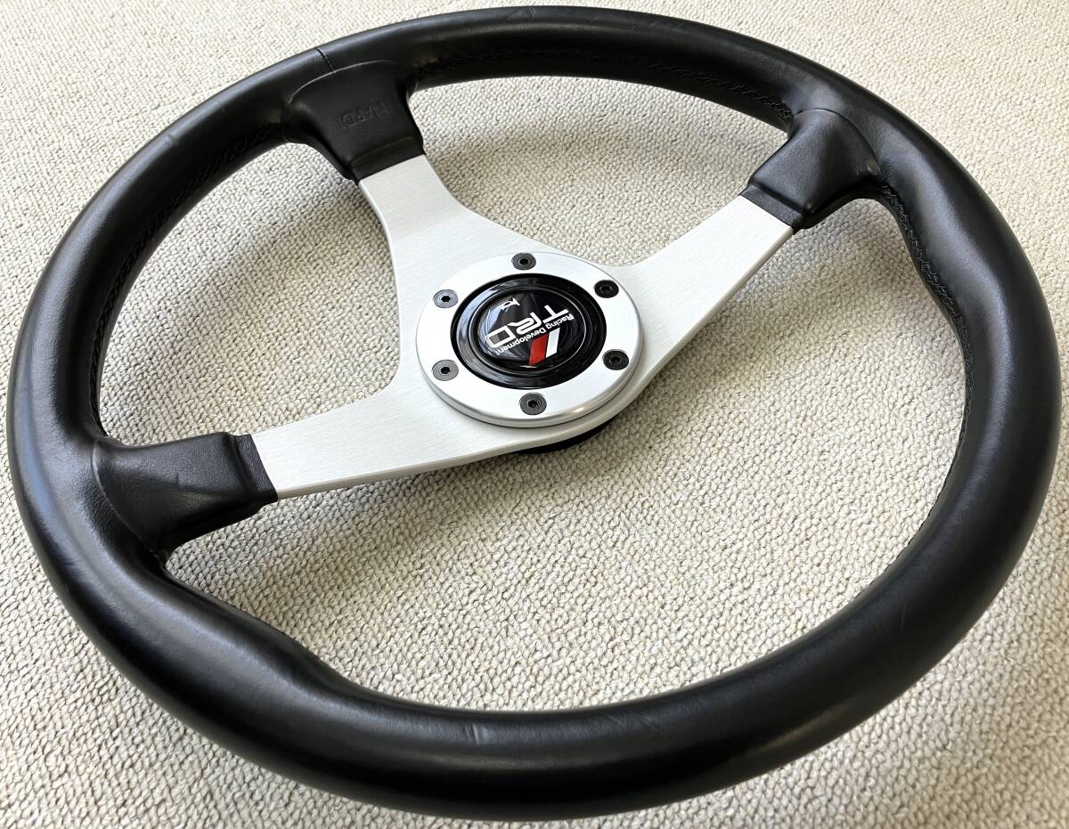 【美品】NARDI ナルディ ステアリング 365mm TRD ホーンボタン/トヨタ/AE86/MR2/SW20/JZA70/GA70/JZX100/ST202/GR/TOM‘S/トムス/MOMO/モモの画像5