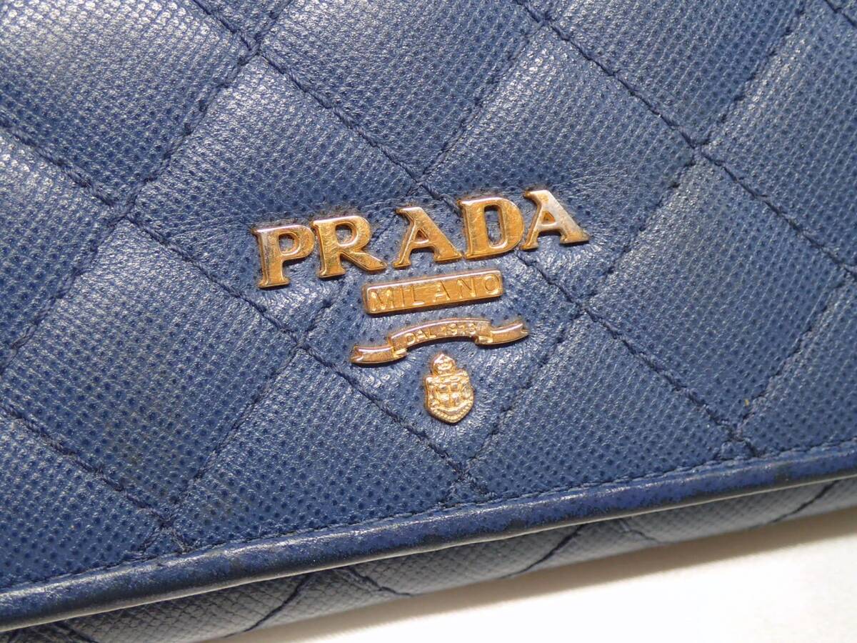 4272[A]■正規品■PRADA プラダ/長財布 二つ折り/キルティング ロゴ/ネイビー ブルー系/ゴールドカラー金具/レザー/ロングウォレット_画像4