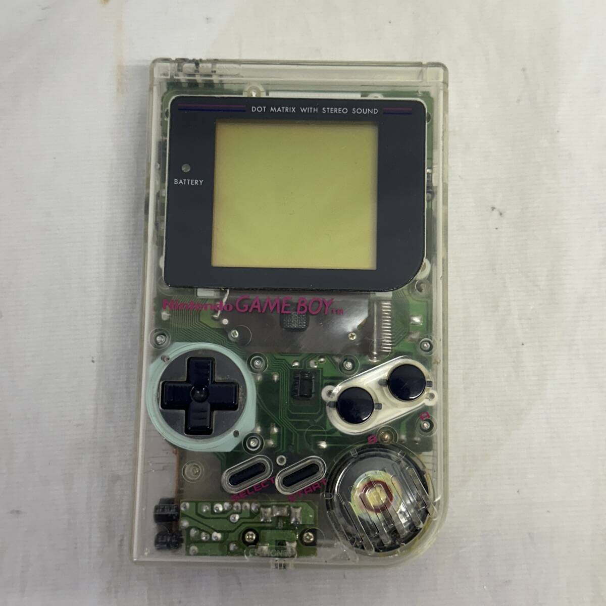 【通電確認OK・ジャンク品】　Nintendo　任天堂　GAME BOY　ゲームボーイ　DMG-01　スケルトン　透明　クリア　充電アダプタ付　_画像2