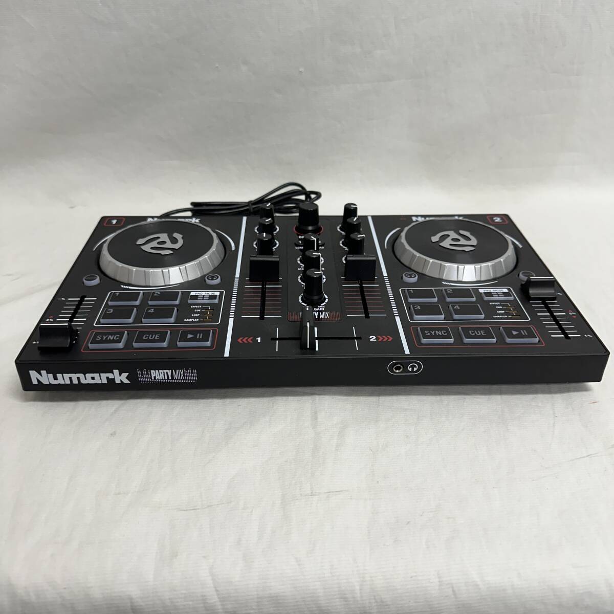 【通電OK】 Numark ヌマーク PARTY MIX DJコントローラー DJの画像2