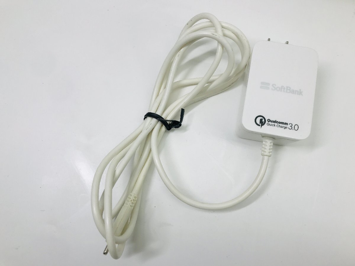 中古動作品 SoftBank Quick Charge 3.0 ACアダプタ SB-AC17-TCQC Type-Cの画像1