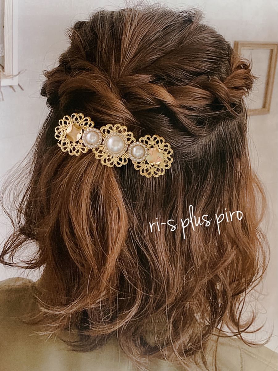 大きめヘアバレッタ ／ お上品ヘアアクセサリー　透かしゴールド レース .｡.:*☆ キラキラビジューとパール