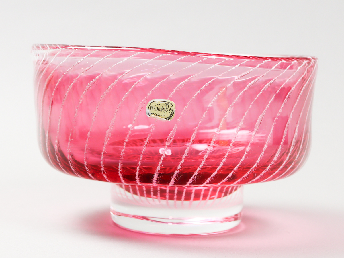 工場直売 53hW クランベリーガラス 美品 1.7kg 19cm フラワーベース ボヘミアガラス 工芸ガラス