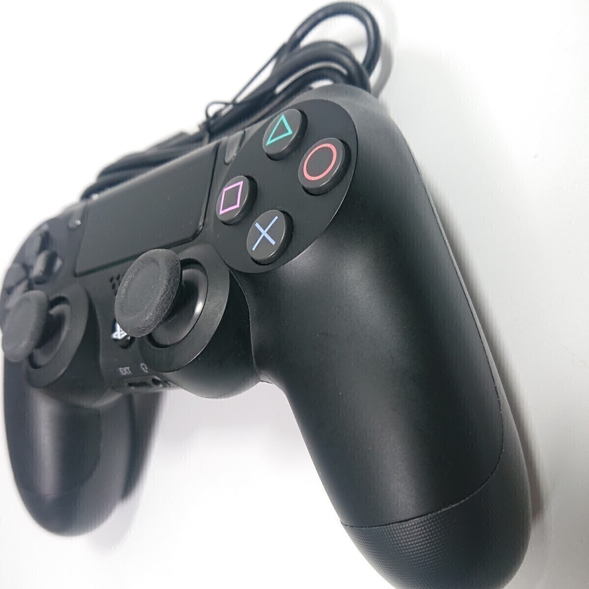 【清掃済み】PS4 純正 コントローラー 後期型 DUALSHOCK4 SONY デュアルショック4 USBケーブル _画像3